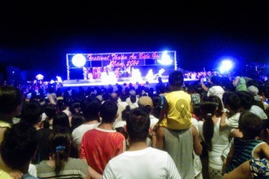 Hàng vạn du khách đổ về Festival "Thuận An biển gọi"