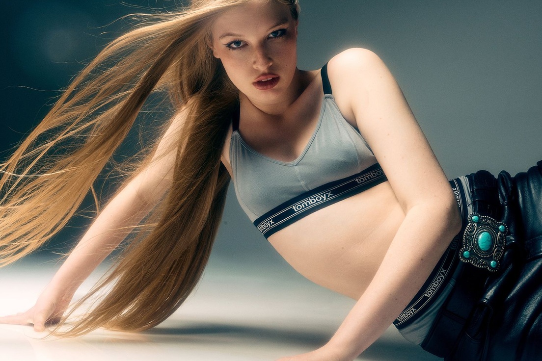 Cuộc đời khác biệt của con gái chuyển giới của tỷ phú Elon Musk