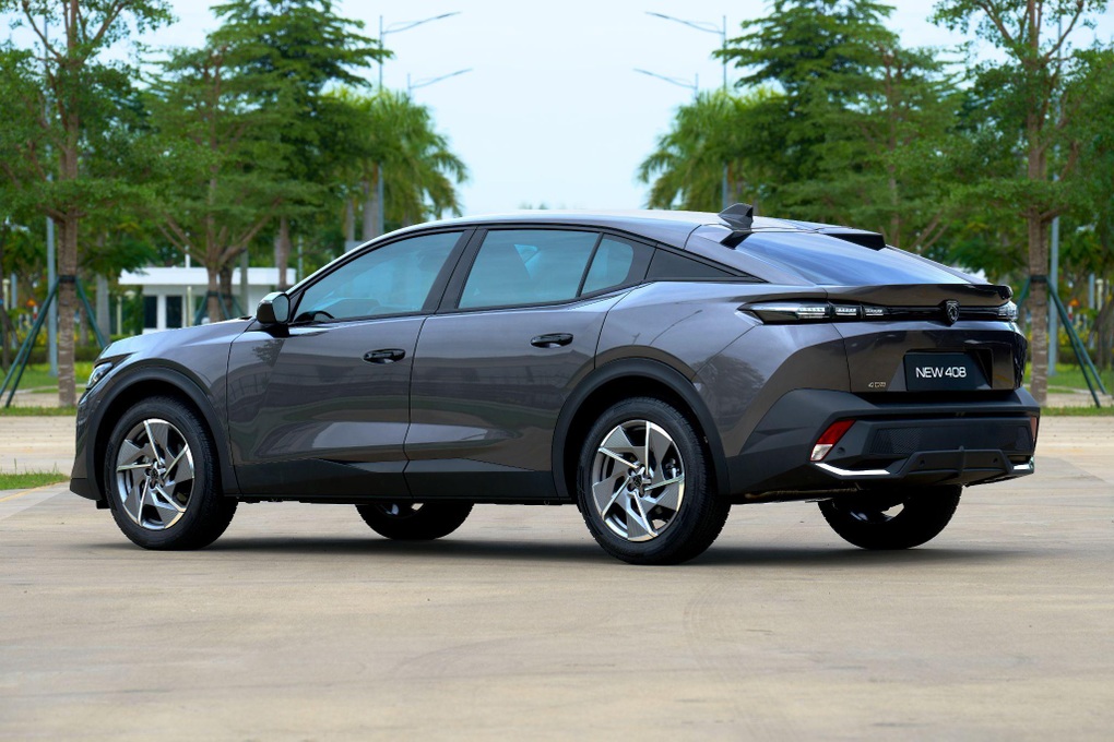 Có gì trên mẫu SUV coupe giá từ 999 triệu đồng mới gia nhập thị trường Việt - 4