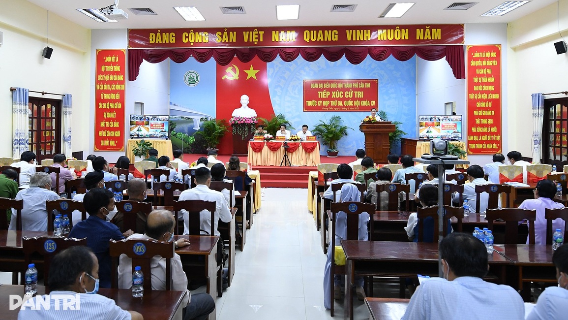 Thủ tướng: Cần Thơ cần tập trung vào quy hoạch để phát triển mạnh mẽ - 3 Thủ tướng: Cần Thơ cần tập trung vào quy hoạch để phát triển mạnh mẽ - 3
