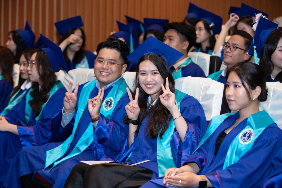 Sinh viên xuất sắc vẫn… khó xin việc! - 1 Sinh viên xuất sắc vẫn… khó xin việc! - 1
