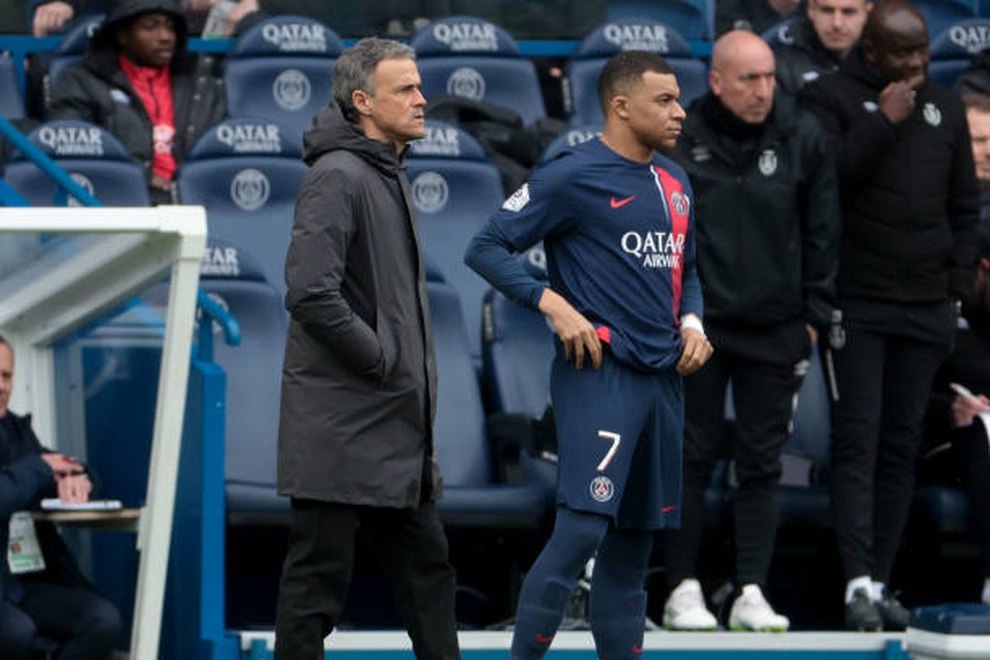 HLV Xavi và Enrique đánh giá cao đối thủ trước đại chiến PSG - Barcelona - 3 HLV Xavi và Enrique đánh giá cao đối thủ trước đại chiến PSG - Barcelona - 3