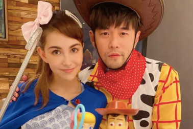 “Ông chồng quốc dân” Châu Kiệt Luân hoá trang ấn tượng cùng vợ trẻ