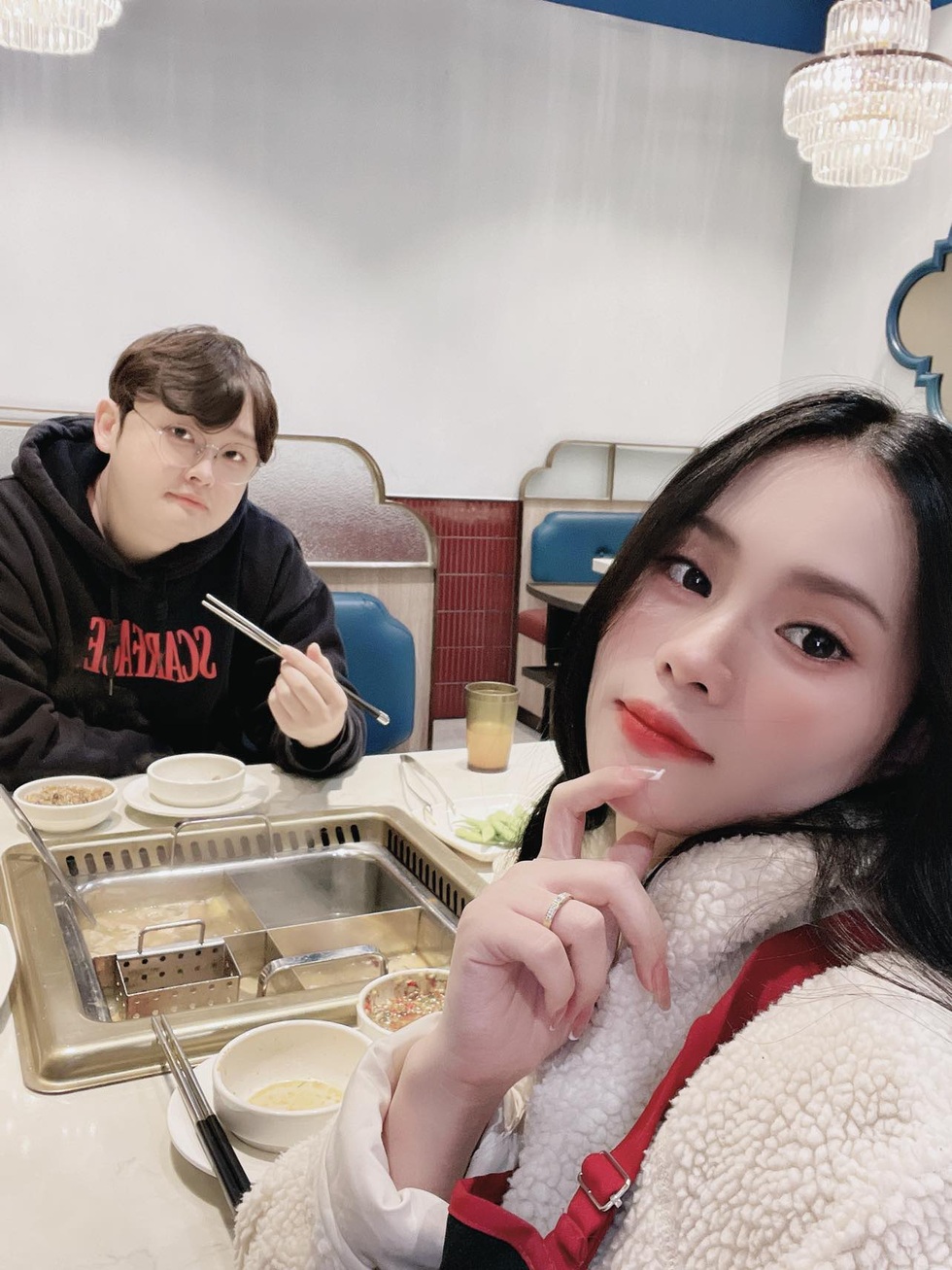 Chuyện tình thầy trò Việt - Hàn, đàng trai quyết ở rể vì một lời hẹn ước - 2 Chuyện tình thầy trò Việt - Hàn, đàng trai quyết ở rể vì một lời hẹn ước - 2