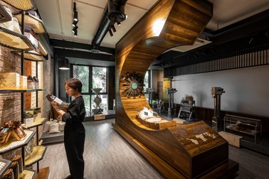 Không gian trưng bày “hành trình” hạt cà phê độc đáo tại Hà Nội