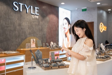 Vì sao người tiêu dùng chi nhiều hơn cho những giá trị "vô hình"?