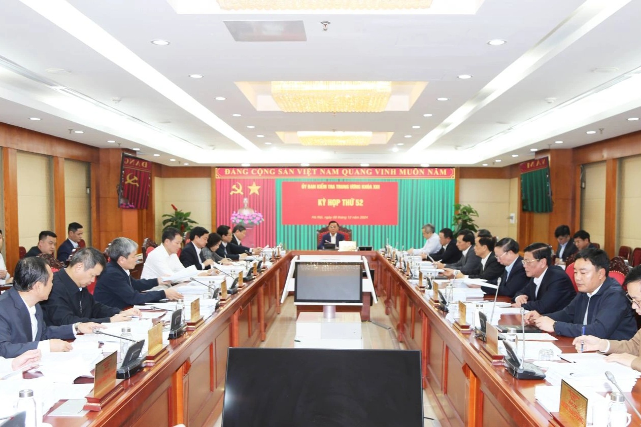 O Comité Central, o Politburo e o Secretariado disciplinaram 71 membros do partido em 2024 - 1 Trung ương, Bộ Chính trị, Ban Bí thư kỷ luật 71 đảng viên trong năm 2024 - 1