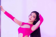 Bùi Lý Thiên Hương nói gì khi bất ngờ lấn sân ca hát?