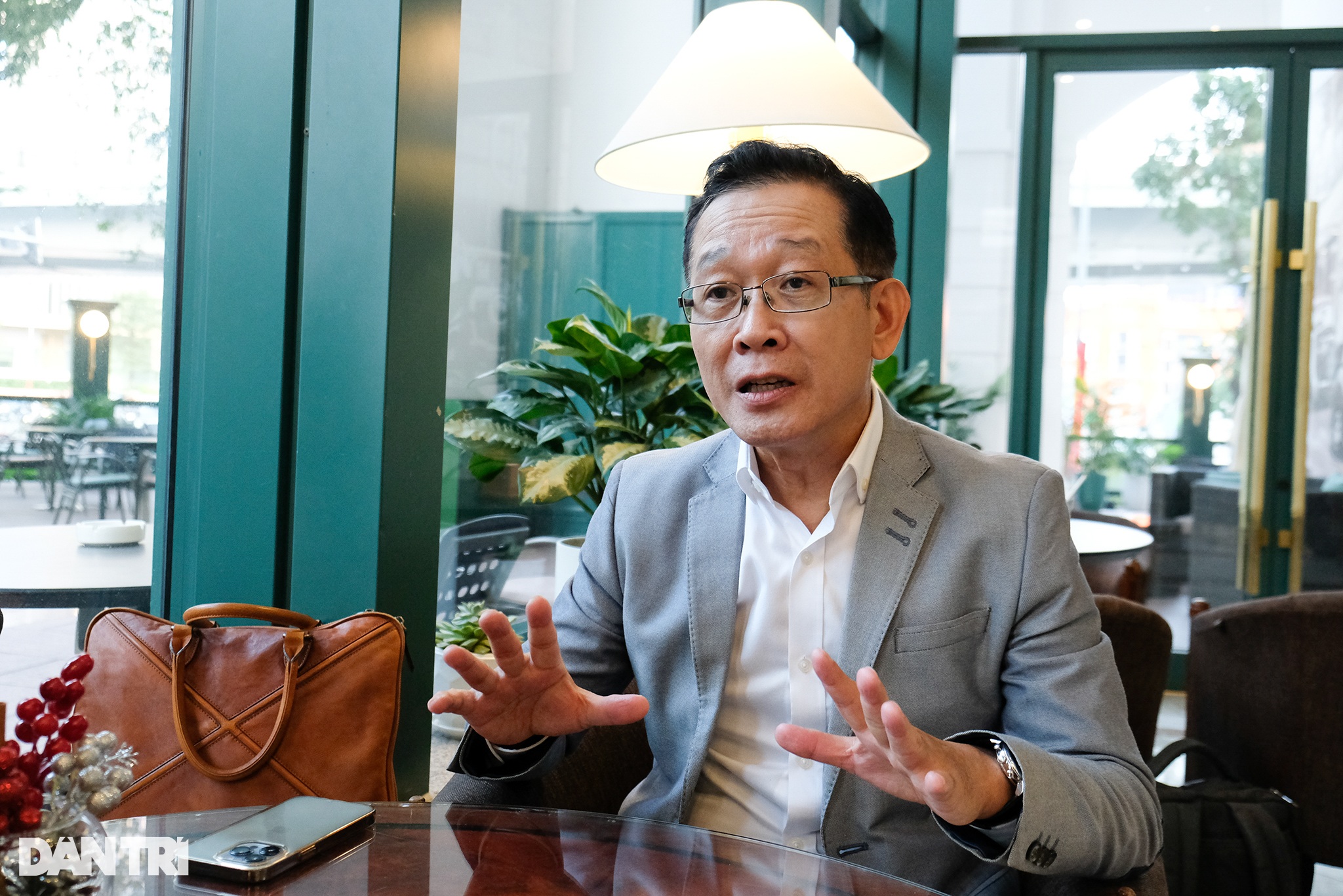 Sếp Dragon Capital Việt Nam hé lộ sự khác nhau người giàu Việt và Thụy Sĩ - 4 Sếp Dragon Capital Việt Nam hé lộ sự khác nhau người giàu Việt và Thụy Sĩ - 4