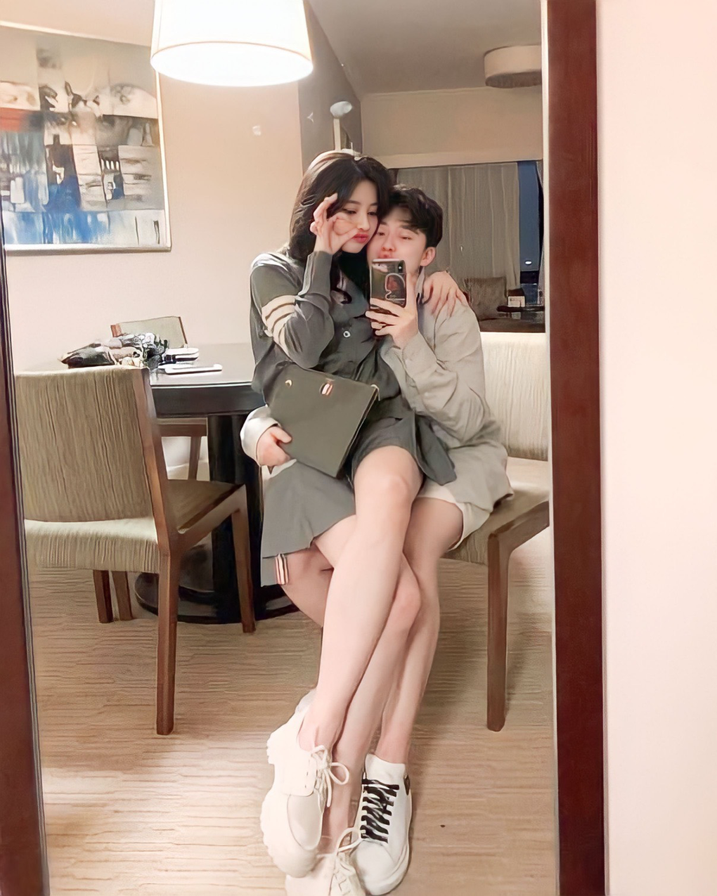 Mối tình ngọt ngào của á quân The Face Vietnam và người yêu đồng giới - 5 Mối tình ngọt ngào của á quân The Face Vietnam và người yêu đồng giới - 5