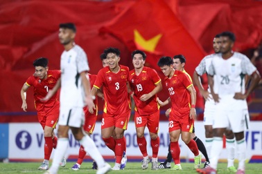 Ngọc Mỹ, Lê Victor giúp U23 Việt Nam hạ gục U23 Bangladesh