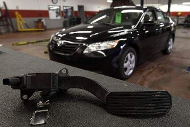 Ngừng đăng kiểm các loại xe Toyota bị lỗi