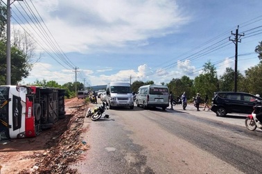 Tai nạn liên hoàn ở Phú Quốc, hơn 40 du khách may mắn thoát nạn