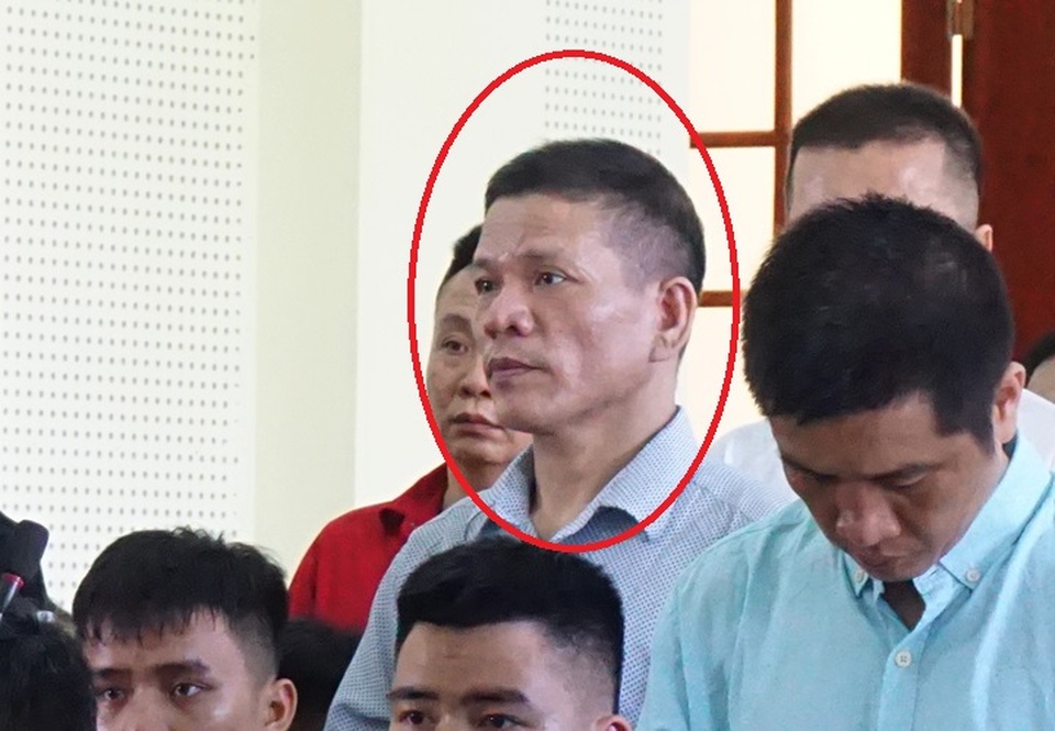 Xét xử cựu thiếu tá công an tham gia đường dây ma túy “khủng” - 4 Xét xử cựu thiếu tá công an tham gia đường dây ma túy “khủng” - 4