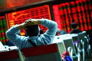 Bản tin trưa 23/12: Lực bán mạnh, VN-Index "rơi" 21 điểm
