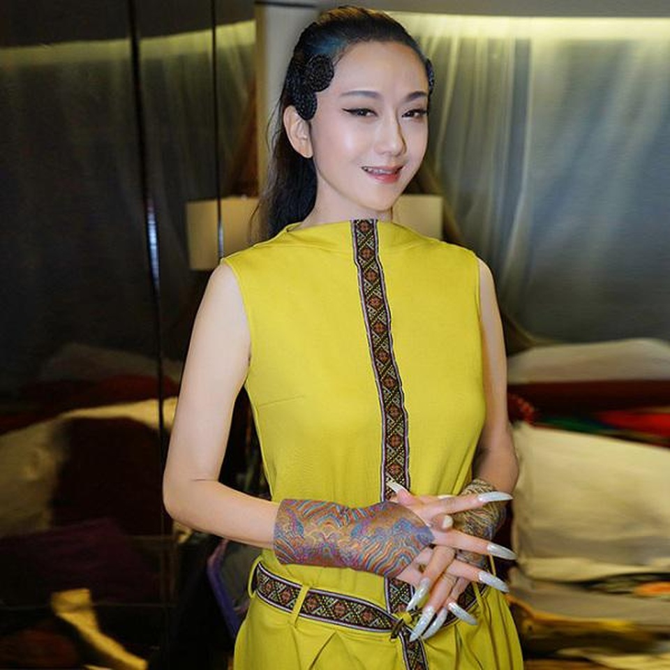 Nữ nghệ sĩ 20 năm không ăn cơm để giữ dáng, không sinh nở để làm nghệ thuật - 6 Nữ nghệ sĩ 20 năm không ăn cơm để giữ dáng, không sinh nở để làm nghệ thuật - 6