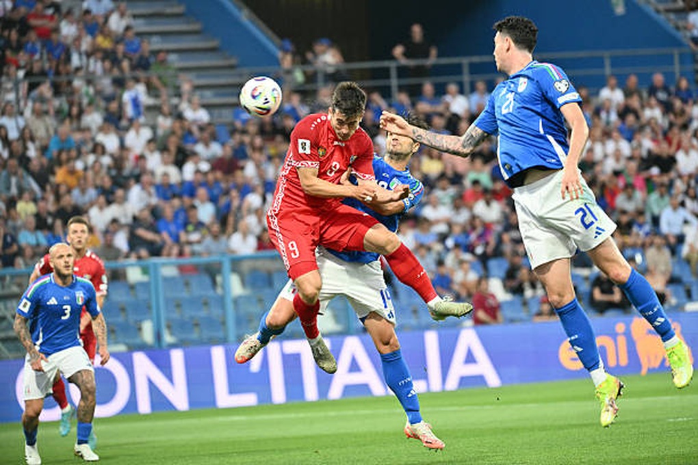Italy giải tỏa áp lực, De Bruyne tỏa sáng giúp Bỉ chiến thắng - 1 Italy giải tỏa áp lực, De Bruyne tỏa sáng giúp Bỉ chiến thắng - 1