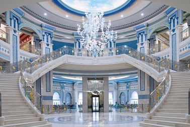 “Nhà tù sang chảnh” giam giữ hoàng tử giàu nhất Trung Đông