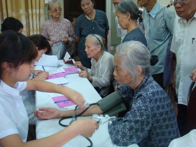 Vào năm 2036, Việt Nam sẽ bước vào giai đoạn “dân số già”.