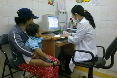 Bé 3 tuổi đã bị đau... dạ dày