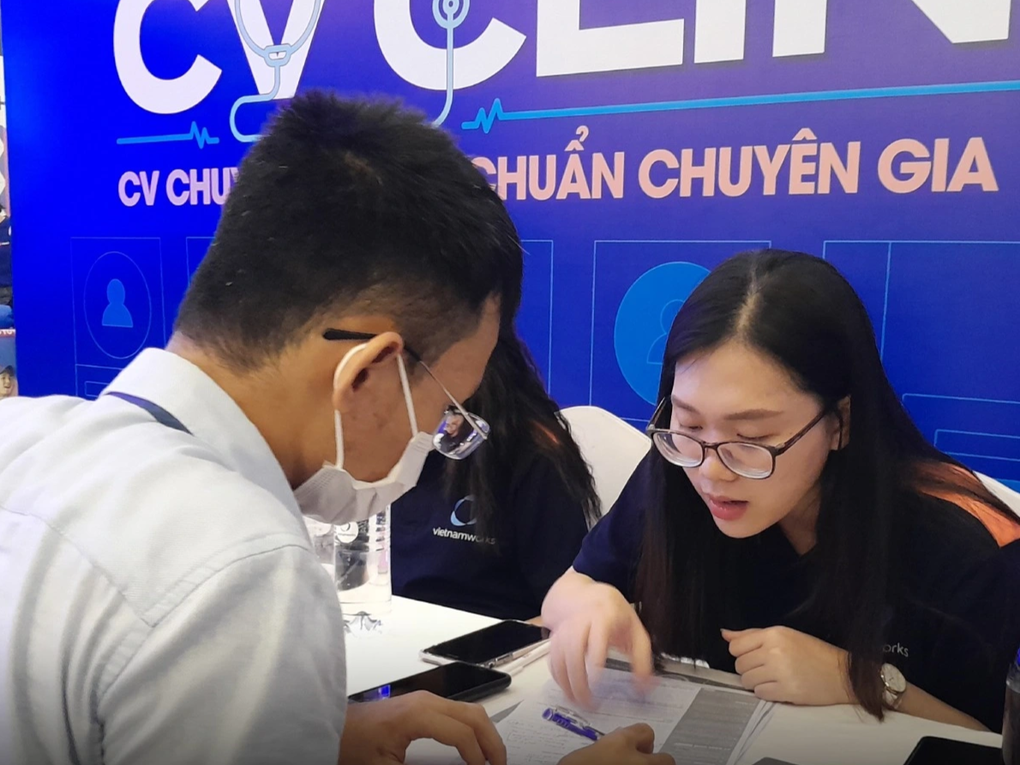 Dụ nhà tuyển dụng bằng đồ án, sự máu lửa với nghề - 2 Dụ nhà tuyển dụng bằng đồ án, sự máu lửa với nghề - 2