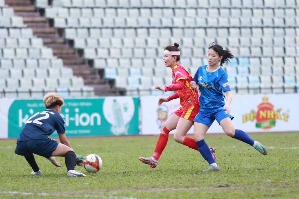 CLB Thái Nguyên TT thắng thuyết phục ở giải U19 nữ Quốc gia 2025 - 1 CLB Thái Nguyên TT thắng thuyết phục ở giải U19 nữ Quốc gia 2025 - 1