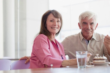  Phụ nữ hạnh phúc hơn sau tuổi 50