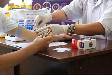 10 người phải điều trị dự phòng phơi nhiễm HIV do bị người lạ tấn công