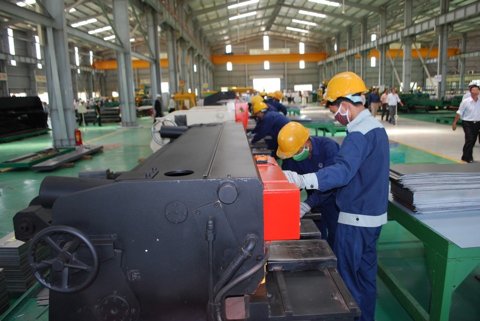 Quảng Nam đánh giá nghiêm nguy cơ lây nhiễm Covid-19 ở cơ sở lao động - 1 Quảng Nam đánh giá nghiêm nguy cơ lây nhiễm Covid-19 ở cơ sở lao động - 1