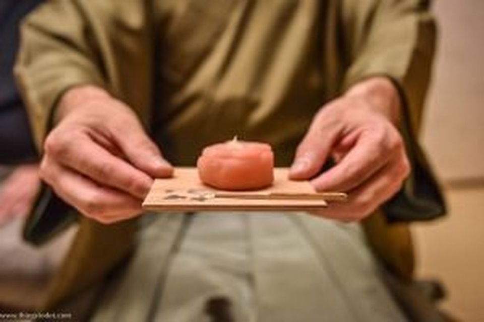 Những nghi thức cơ bản cần biết trước khi tham gia một buổi trà đạo - 3 Những nghi thức cơ bản cần biết trước khi tham gia một buổi trà đạo - 3