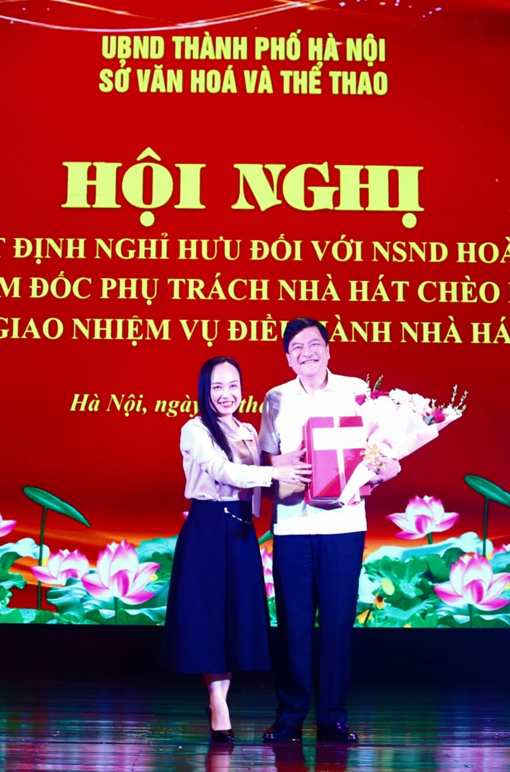 NSND Quốc Anh về hưu và chuyện cát-xê khiến các đồng nghiệp rơi nước mắt - 2 NSND Quốc Anh về hưu và chuyện cát-xê khiến các đồng nghiệp rơi nước mắt - 2