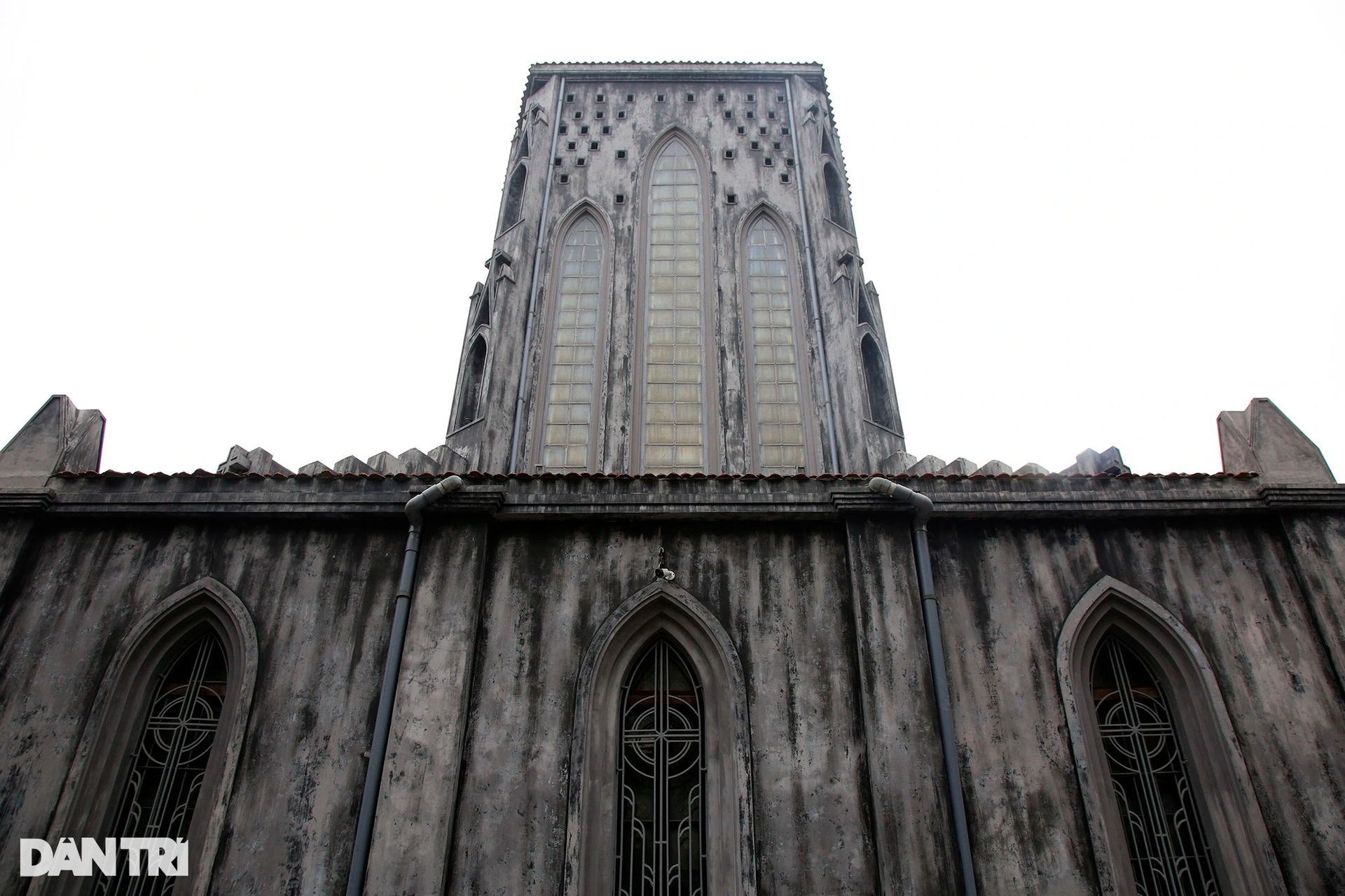 So sánh hình ảnh Nhà Thờ Lớn Hà Nội trước và sau khi trùng tu sửa chữa - 8