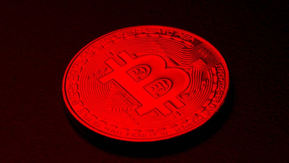 Đà bán tháo tiếp diễn, bitcoin lao nhanh về mốc 33.000 USD - 1 Đà bán tháo tiếp diễn, bitcoin lao nhanh về mốc 33.000 USD - 1