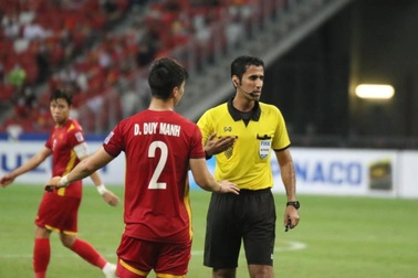 VFF khiếu nại công tác trọng tài ở trận thua Thái Lan