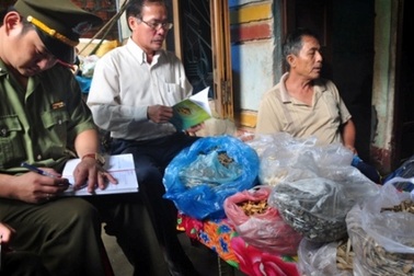 Một người tử vong do suy gan sau uống thuốc Nam