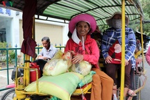 Cộng đồng người Việt tại Campuchia cùng giúp nhau vượt khó do Covid-19