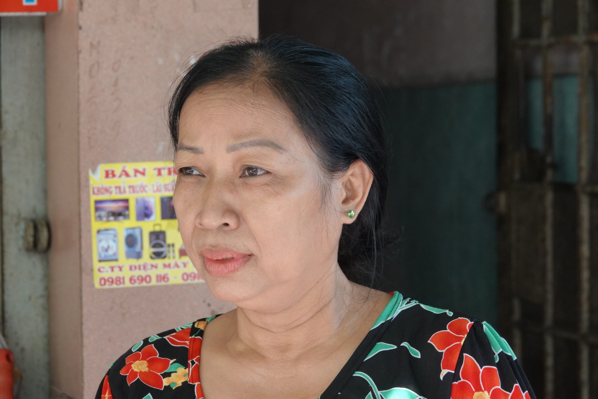 Công nhân bỏ phố về quê, chủ trọ khóc ròng, tiểu thương cũng sạt nghiệp - 6 Công nhân bỏ phố về quê, chủ trọ khóc ròng, tiểu thương cũng sạt nghiệp - 6