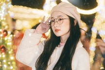 Cô giáo dạy Toán là mẫu ảnh kiêm photographer