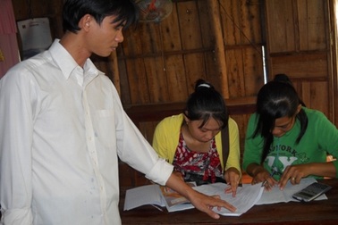 Lớp luyện thi của người thầy chưa tốt nghiệp THPT