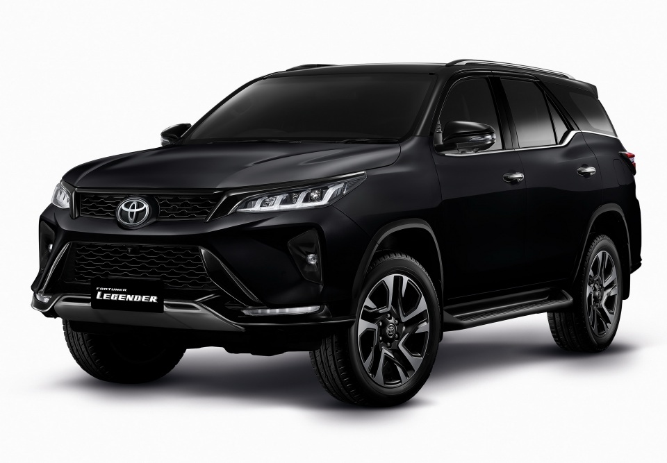 Toyota Fortuner phiên bản nâng cấp 2021 có gì mới? - 5 Toyota Fortuner phiên bản nâng cấp 2021 có gì mới? - 5