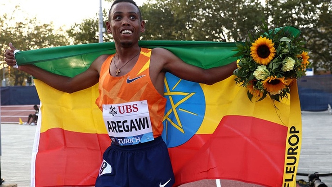 Kỷ lục chạy 5km bị xô đổ tại Barcelona - 1 Kỷ lục chạy 5km bị xô đổ tại Barcelona - 1