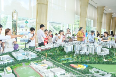 Block C khu Ruby – Celadon City “hút” khách