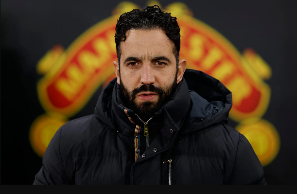 Man Utd: Lưỡi kiếm cùn và nhà hát của những… hờn dỗi - 4 Man Utd: Lưỡi kiếm cùn và nhà hát của những… hờn dỗi - 4