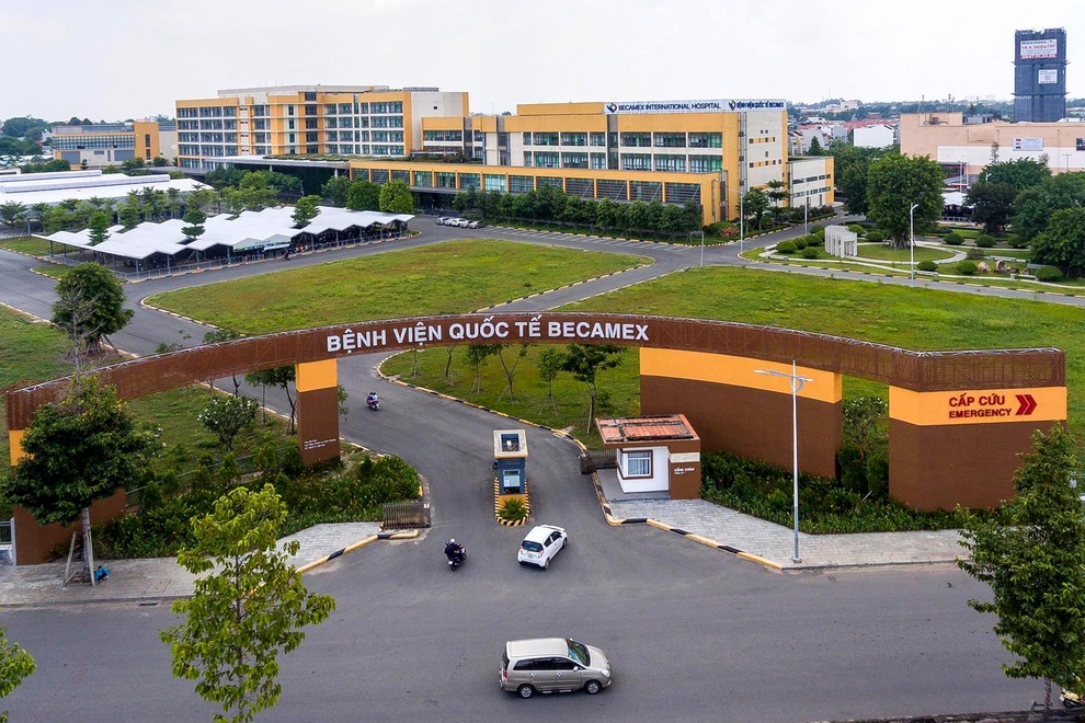 Người dân quay lại Bình Dương được tiêm miễn phí vaccine tại 2 bệnh viện - 2 Người dân quay lại Bình Dương được tiêm miễn phí vaccine tại 2 bệnh viện - 2