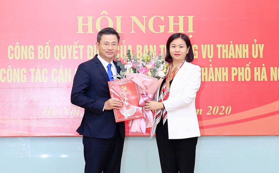 Giới thiệu bầu Bí thư huyện Ứng Hòa làm Chủ tịch Liên đoàn Lao động Hà Nội - 1 Giới thiệu bầu Bí thư huyện Ứng Hòa làm Chủ tịch Liên đoàn Lao động Hà Nội - 1
