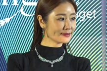 Nhan sắc thật của Lâm Tâm Như ở tuổi 45 có thực sự hoàn mỹ?