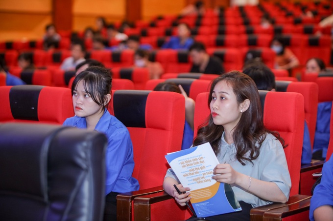 Gần một nửa phụ nữ trên thế giới không được quyền tự chủ thân thể của chính mình - Ảnh 1. Gần một nửa phụ nữ trên thế giới không được quyền tự chủ thân thể của chính mình - Ảnh 1.