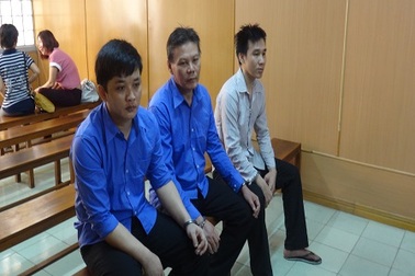 Giả danh Chủ tịch Ủy ban Mặt trận Tổ quốc để lừa đảo nhà chùa