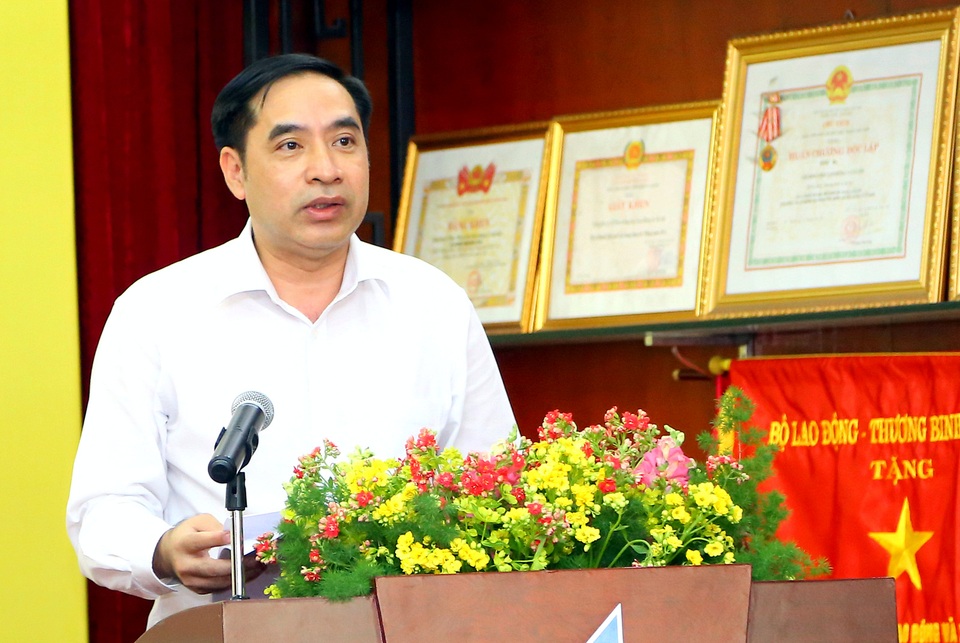 Khoảng 1,4 triệu lao động mất việc làm trong 6 tháng đầu năm - 1 Khoảng 1,4 triệu lao động mất việc làm trong 6 tháng đầu năm - 1