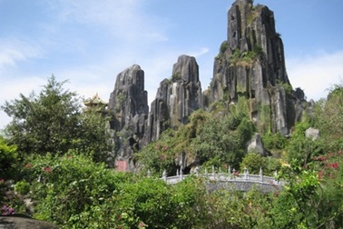 Khám phá vẻ huyền bí động Âm Phủ, Đà Nẵng